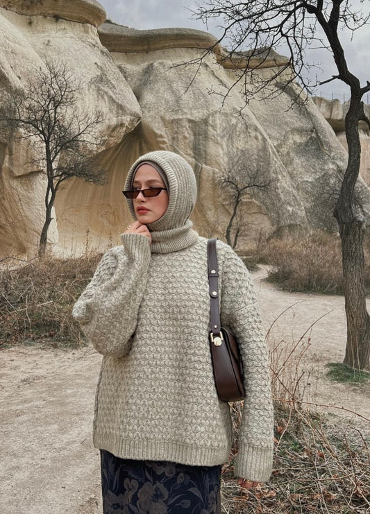 Patterned knitting knit sweater